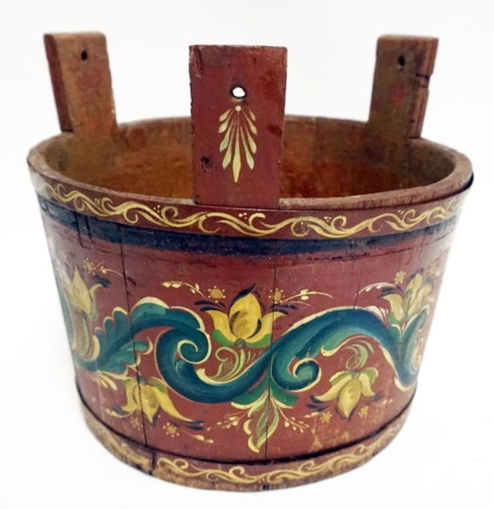 NORWEGIAN HAND PAINTED BUCKET (1 of 4)