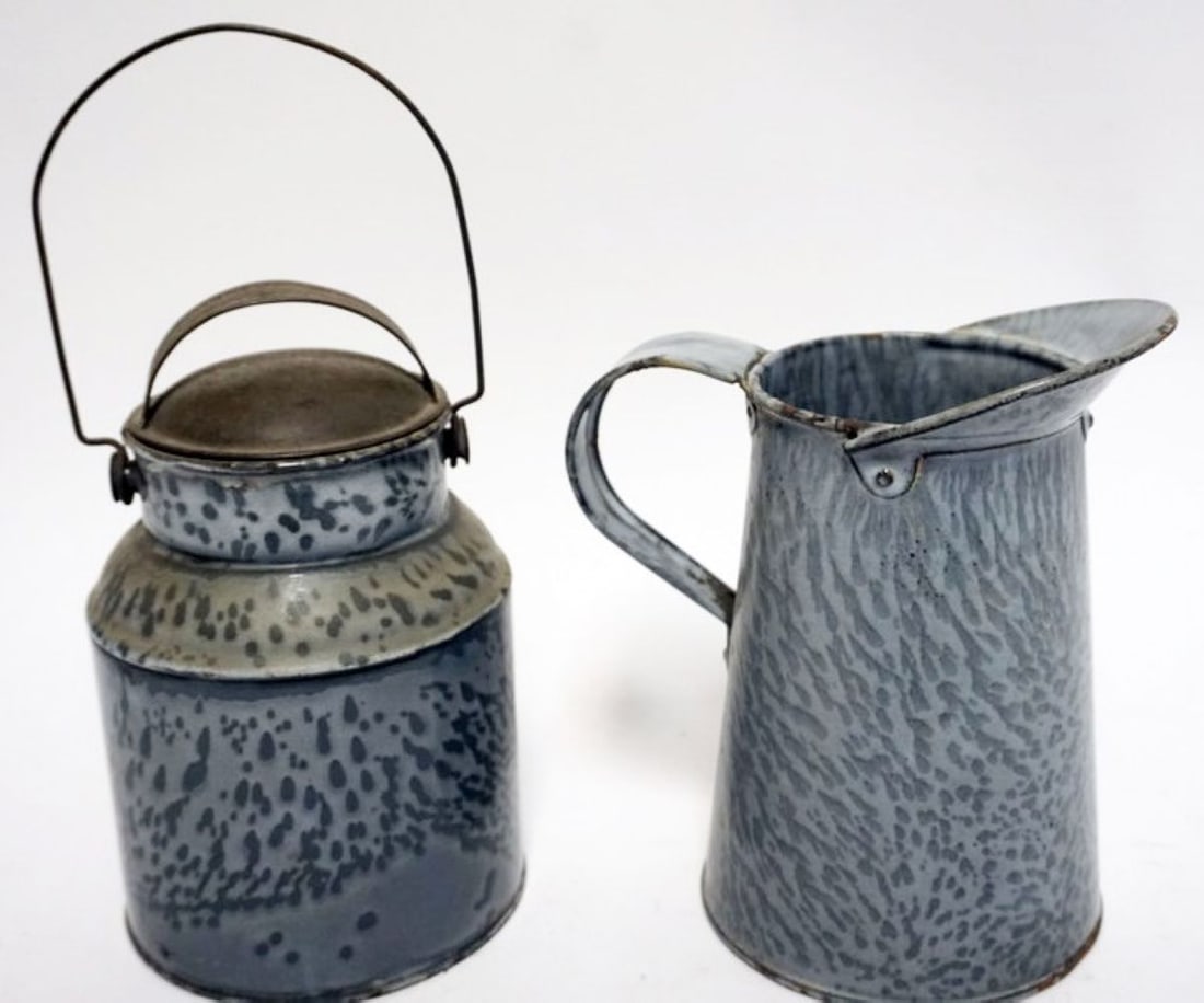 MINIATURE GRAY AGATE COVERED PAIL & PITCHER (1 of 4)