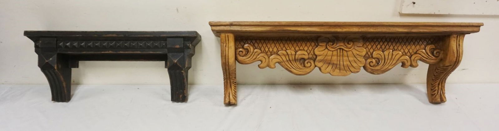 2 WALL SHELVES (1 of 3)