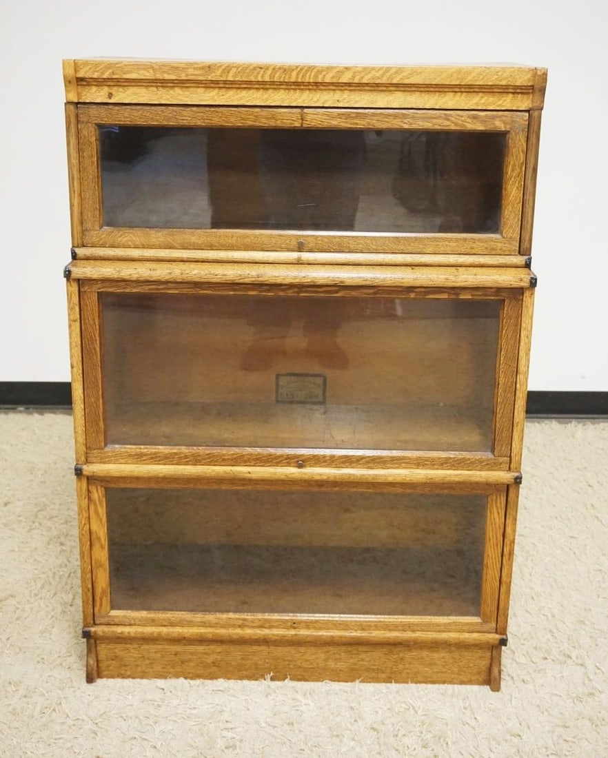 OAK GLOBE WERNICKE 3 SECTION BARRISTER BOOKCASE (1 of 4)