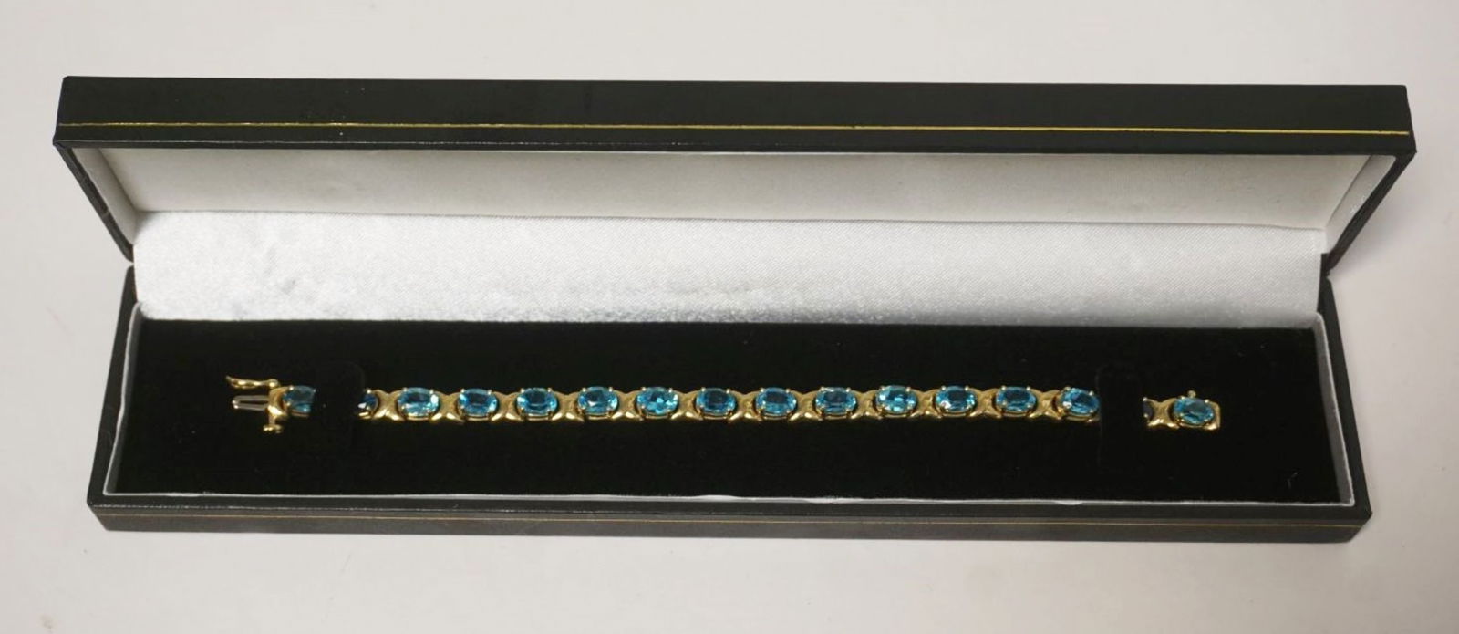 14K BLUE TOPAZ BRACELET (1 of 3)