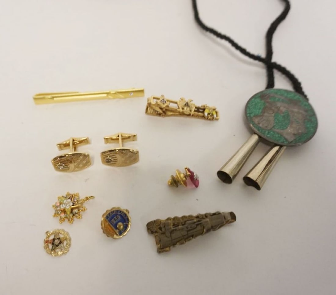 ASSORTED MENS JEWELRY (1 of 3)