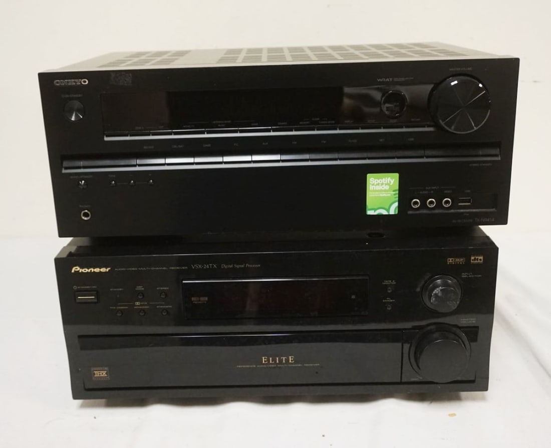 ONKYO & PIONEER ELITE VSK-24TX AMPLIFIERS (1 of 3)