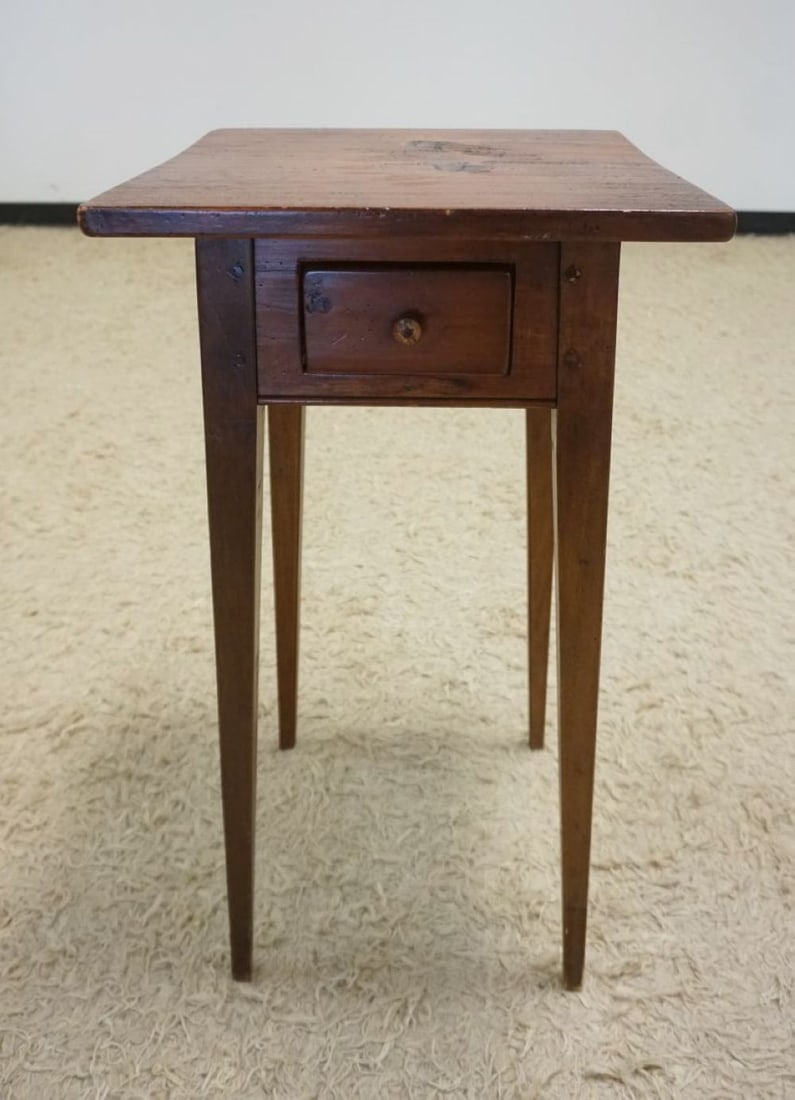 PINE TAPERED LEG STAND (1 of 4)