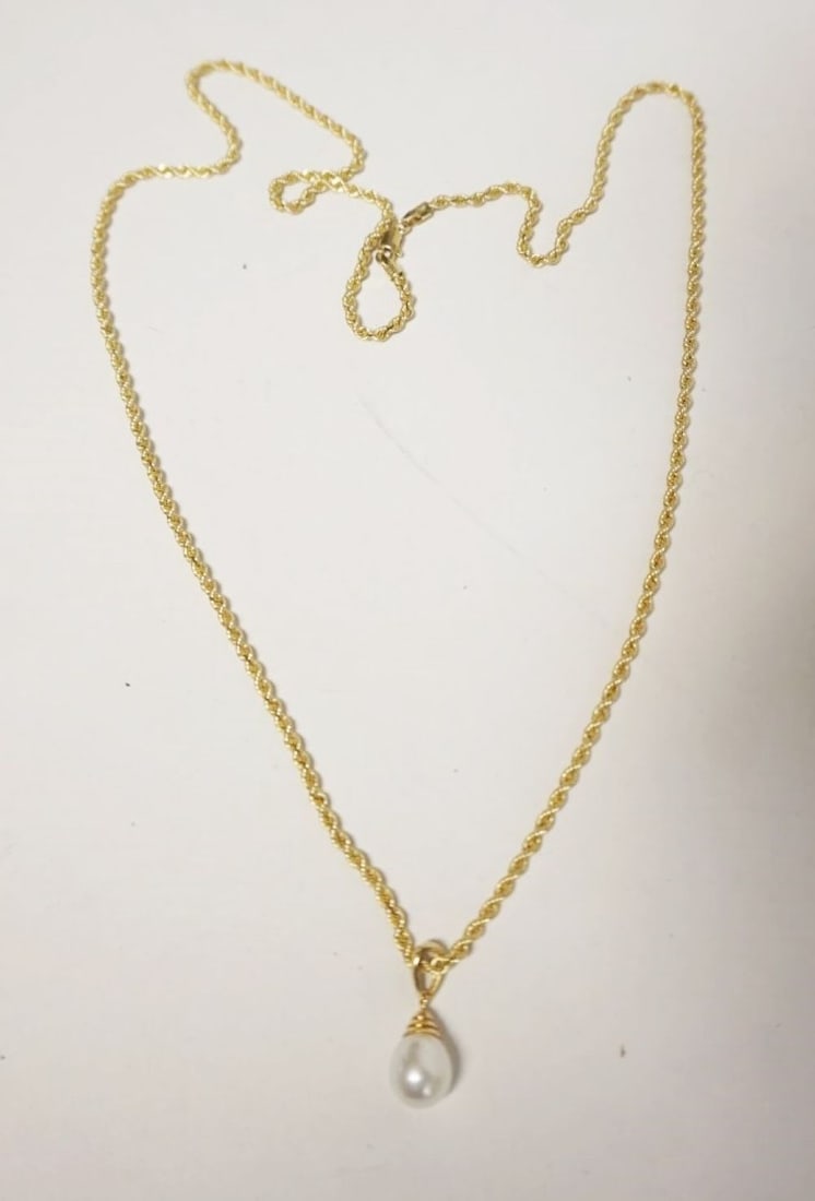 LADIES 14K PEARK NECKLACE (1 of 2)