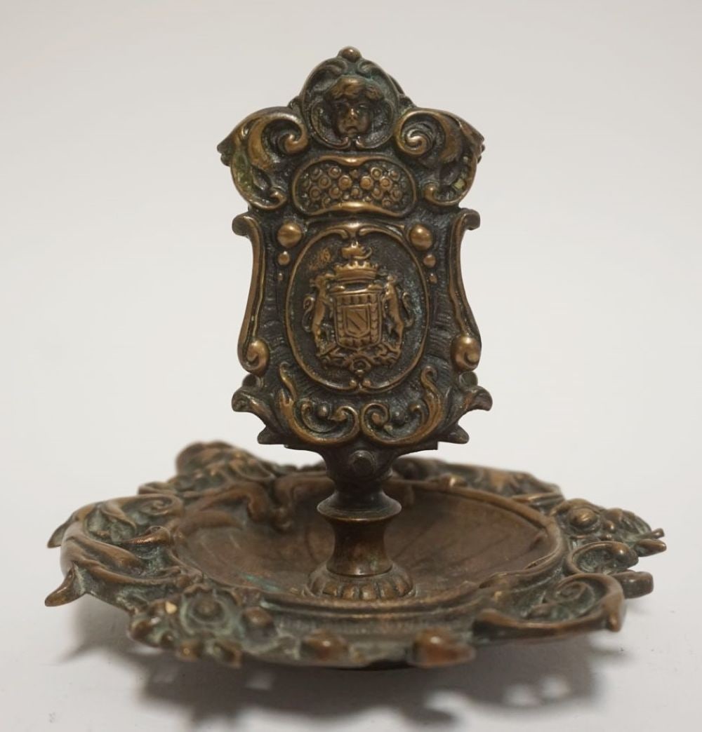 VICTORIAN ORNATE CAST BRASS MATCH HOLDER (1 of 4)