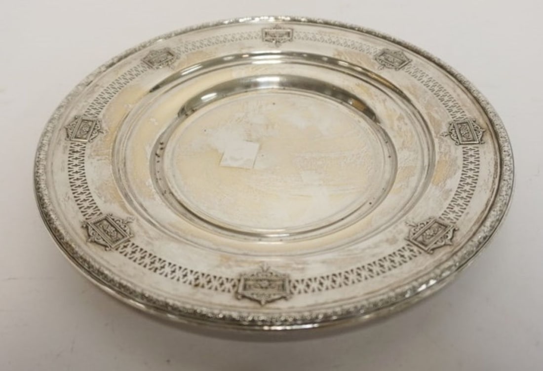 STERLING SILVER SERVING DISH: STERLING SILVER SERVING DISH, 8.9 TOZ