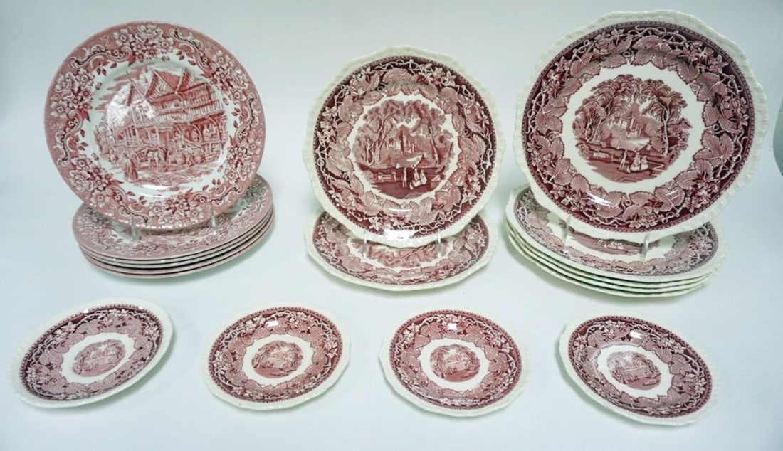ASSORTED RED AND WHITE IRONSTONE TRANSFERWARE: ASSORTED RED AND WHITE IRONSTONE TRANSFERWARE INCLUDING 5-10 1/2 IN MASONS PLATES, 2-10 IN PLATES, 4-6 IN PLATES AND 6-10 IN 17TH CENTURY ENGLAND PLATES