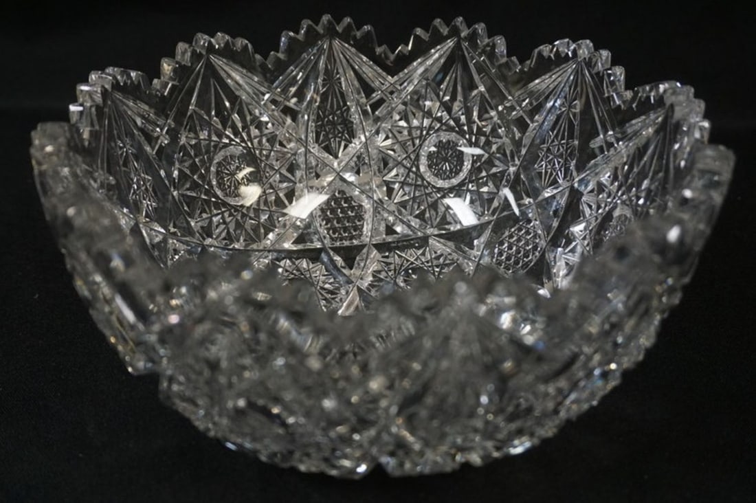 AMERICAN BRILLIANT CUT GLASS BOWL: AMERICAN BRILLIANT CUT GLASS BOWL, APPROXIMATELY 8 IN X 4 IN H