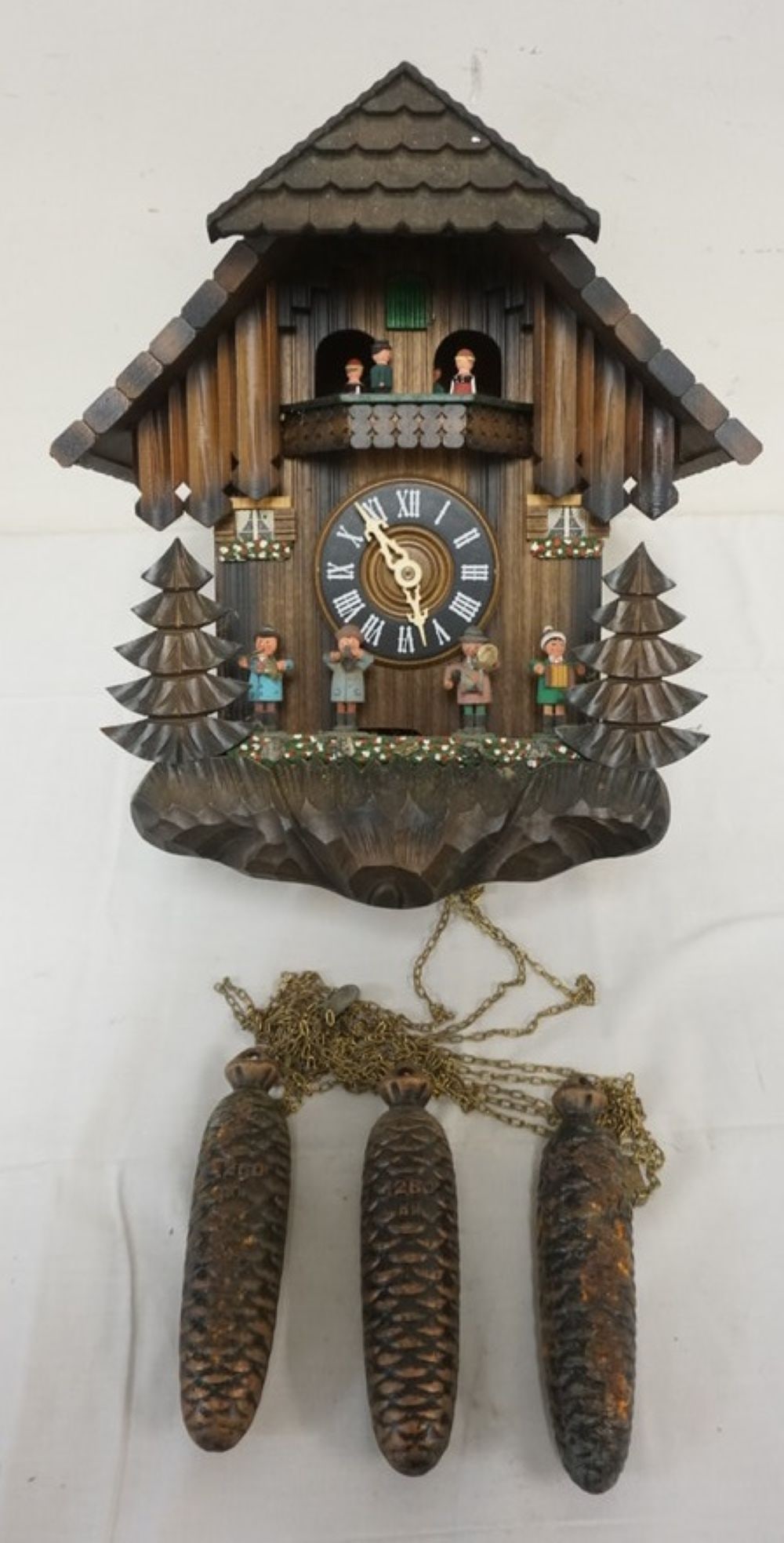 GERMAN CUCKOO CLOCK: GERMAN CUCKOO CLOCK, NO PENDULUM, APPROXIMATELY 14 IN X 8 IN X 15 N H