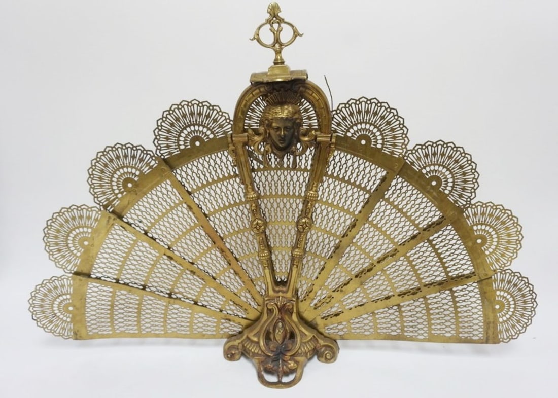 BRASS PEACOCK SCREEN: BRASS PEACOCK SCREEN, APPROXIMATELY 36 IN X 25 IN H OPEN