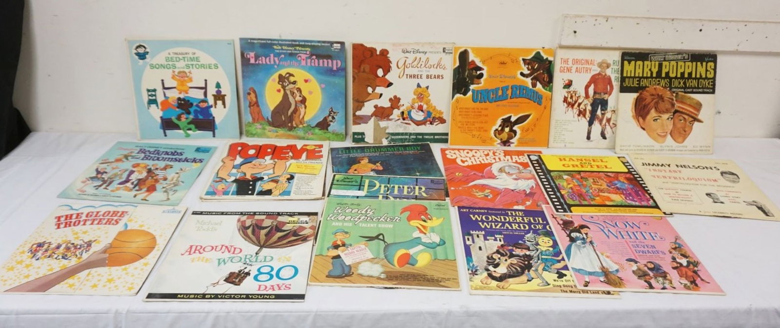 VINTAGE CHILDRENS ALBUMS: VINTAGE CHILDRENS ALBUMS
