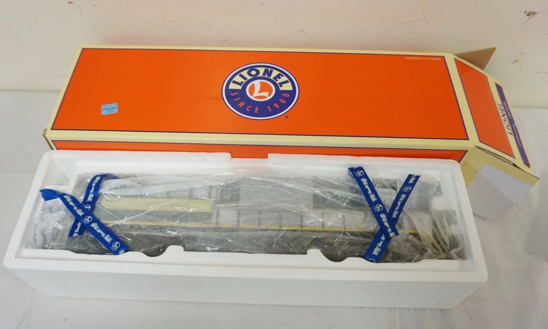 LIONEL TRAIN: LIONEL TRAIN ERIE SD 70 ACE NON POWER LOCOMOTIVE #1835, APPROXIMATELY 21 IN X 7 IN X 5 IN