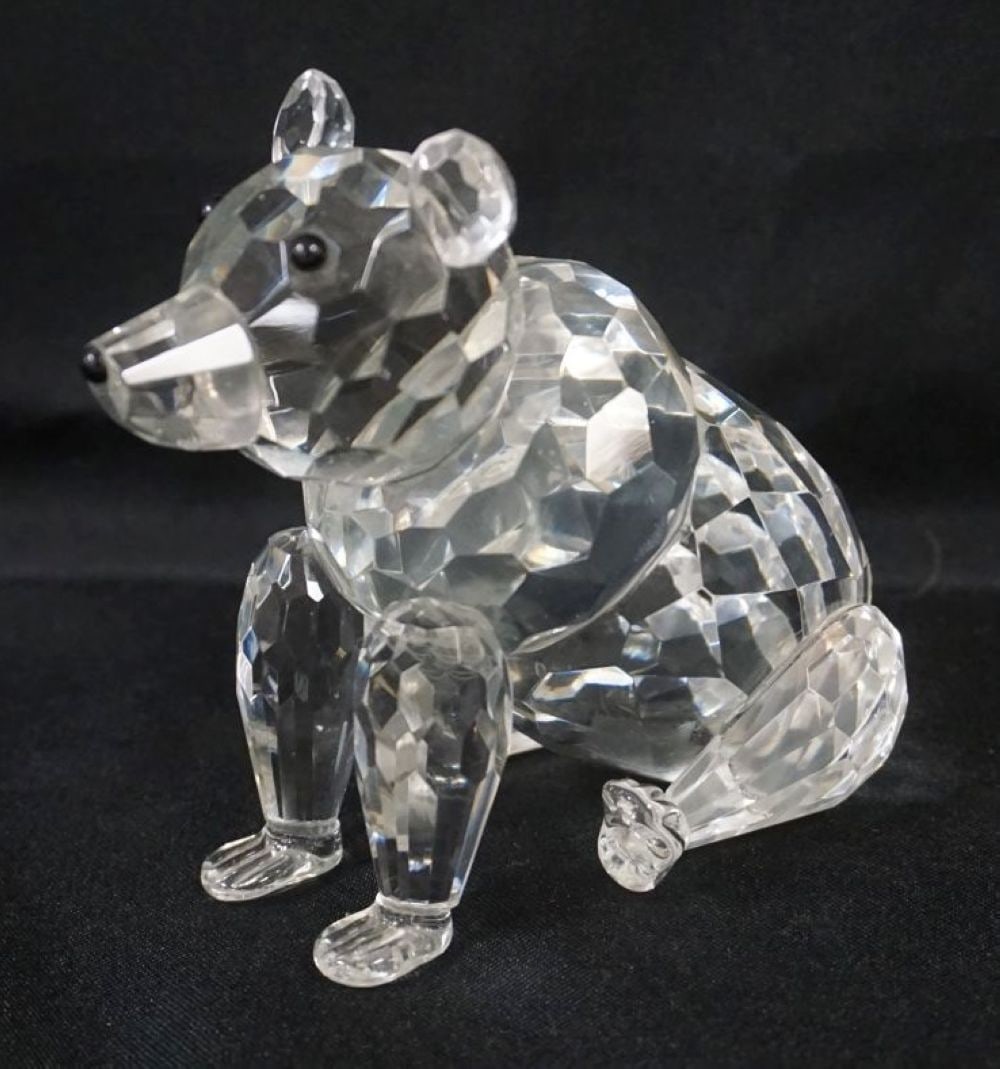 SWAROVSKI CRYSTAL FIGURE: SWAROVSKI CRYSTAL FIGURE, BEAR, APPROXIMATELY 5 IN X 3 IN X 4 3/4 IN