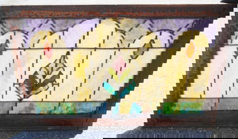 ANTIQUE STAIN GLASS WINDOW