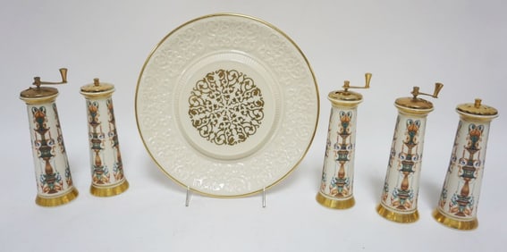 LENOX SALT & PEPPER MILLS & 12 IN LENOX PLATE