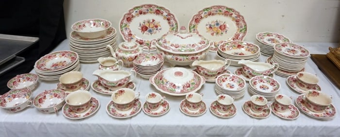 JOHNSON BROTHERS DINNERWARE