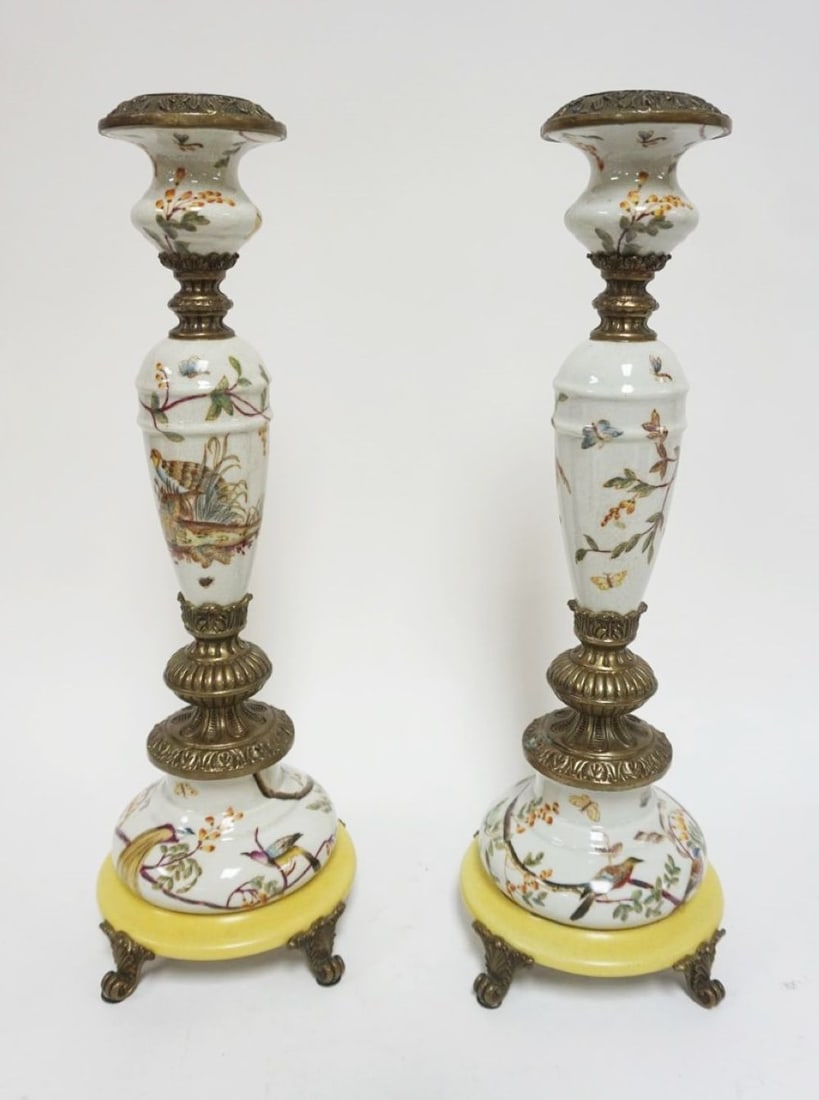 PAIR OF PORCELAIN & METAL CANDLESTICKS: PAIR OF PORCELAIN & METAL CANDLESTICKS, EACH APPROXIMATELY 17 IN HIGH