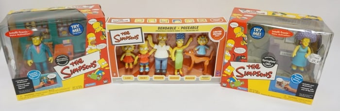 THE SIMPSONS PLAYMATE FIGURES AND NJ CROSE FIGURES