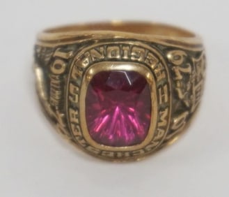 10K HIGH SCHOOL RING