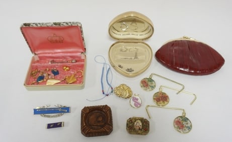ASSORTED LADIES JEWELRY ITEMS