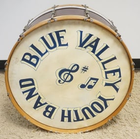 LARGE VINTAGE DRUM