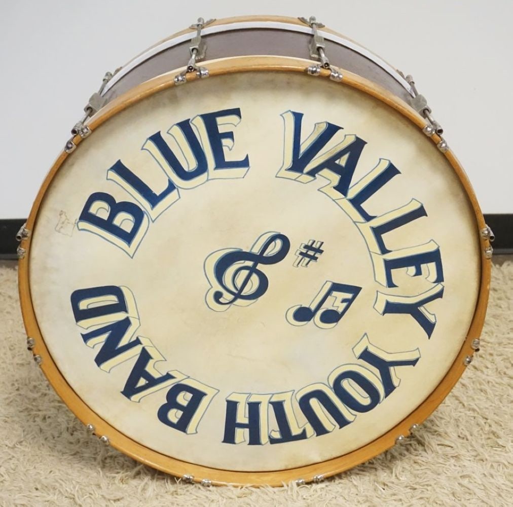 LARGE VINTAGE DRUM