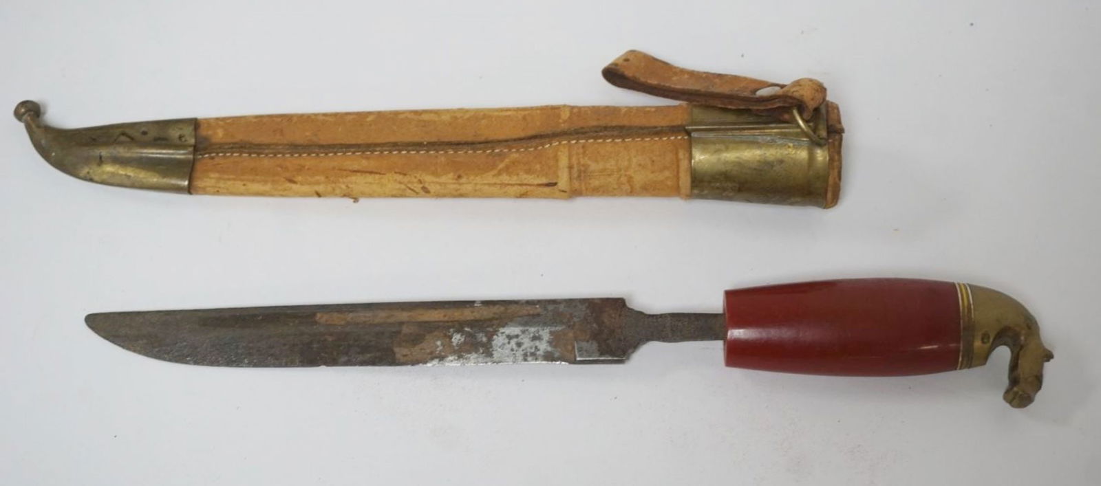 DAGGER W/HORSE HEAD HANDLE: DAGGER W/HORSE HEAD HANDLE, APPROXIMATELY 12 IN LONG