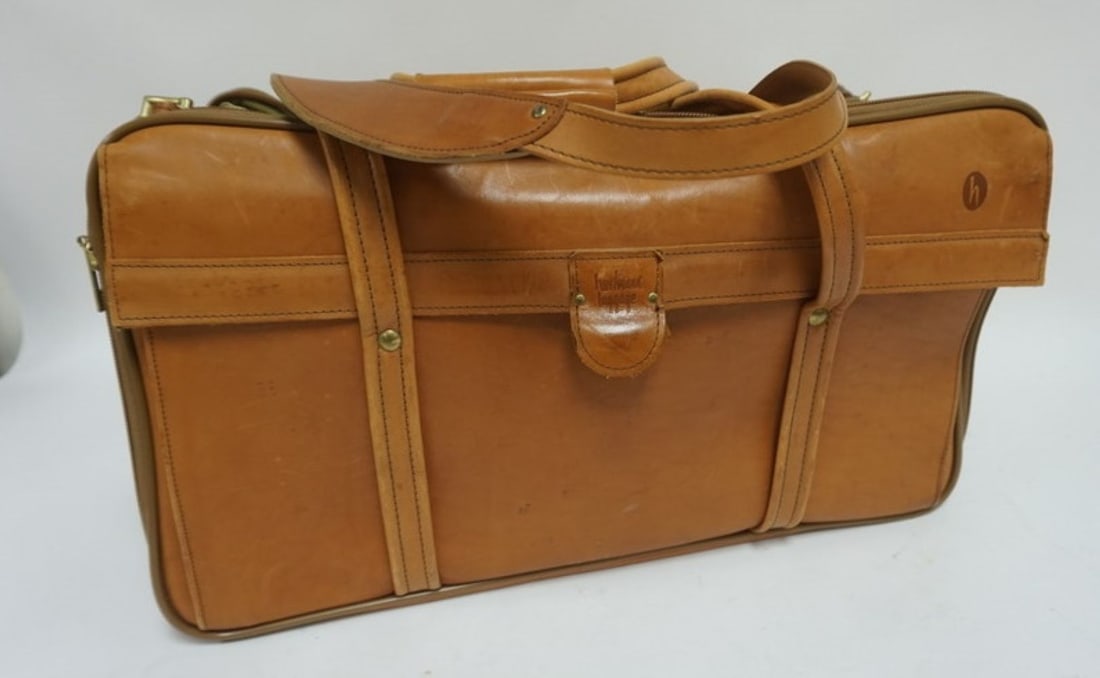 HARTMAN LEATHER DUFFLE BAG: HARTMAN LEATHER DUFFLE BAG