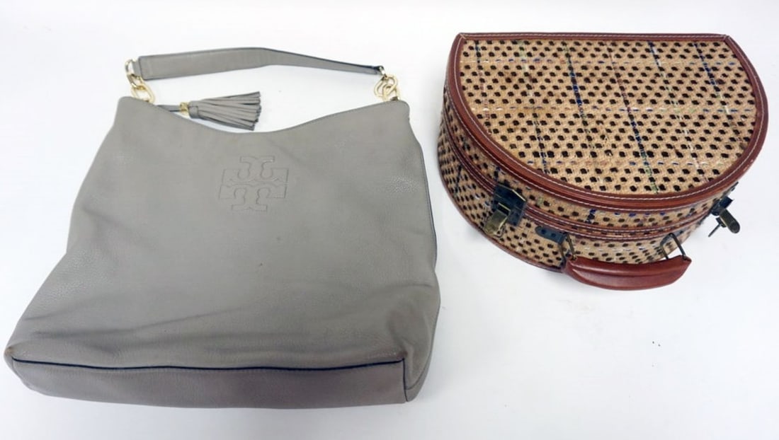 TORY BURCH PURSE AND VINTAGE TRAVEL MAKEUP CASE: TORY BURCH LEATHER TOTE, AND VINTAGE CLOTH COVERED TRAVEL MAKE UP CASE