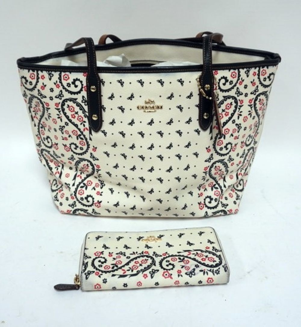 COACH TOTE WITH MATCHING WALLET: COACH PRINT TOTE WITH MATCHING WALLET WITH DUST BAG, APPROXIMATELY 16 IN X 9 IN