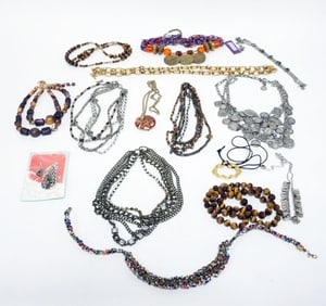 LADIES NECKLACES