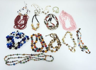 LADIES NECKLACES