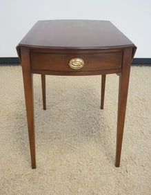 KITTINGER WILLIAMSBURG ADAPTATION DROP LEAF TABLE
