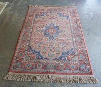 KARASTAND MEDALLION SERAPI RUG
