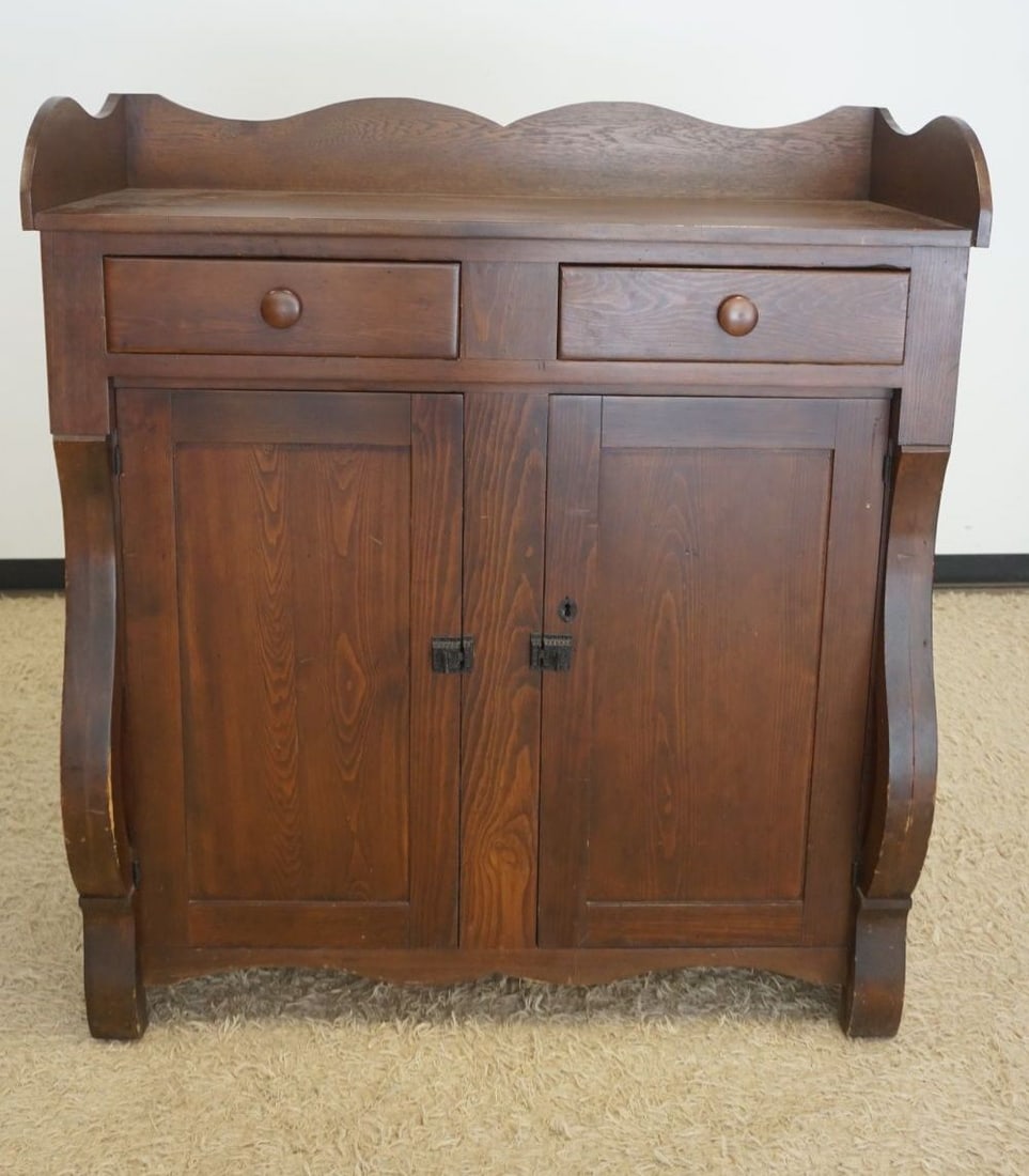 PINE DRY SINK: PINE 2 DOOR 2 DRAWER DRY SINK WITH SCALLOPED EDGE OAK TOP, APPROXIMATELY 49 IN X 23 IN X 54 IN H