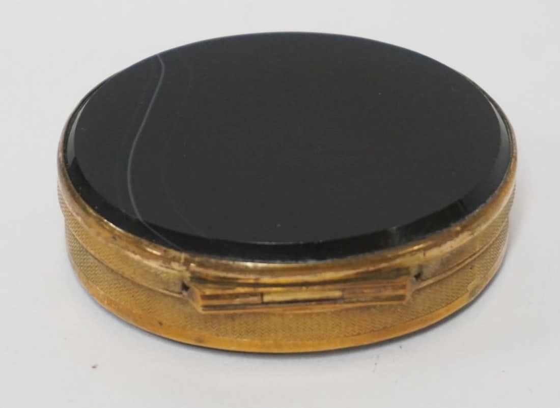 ANTIQUE AGATE OVAL HINGED BOX (1 of 4)