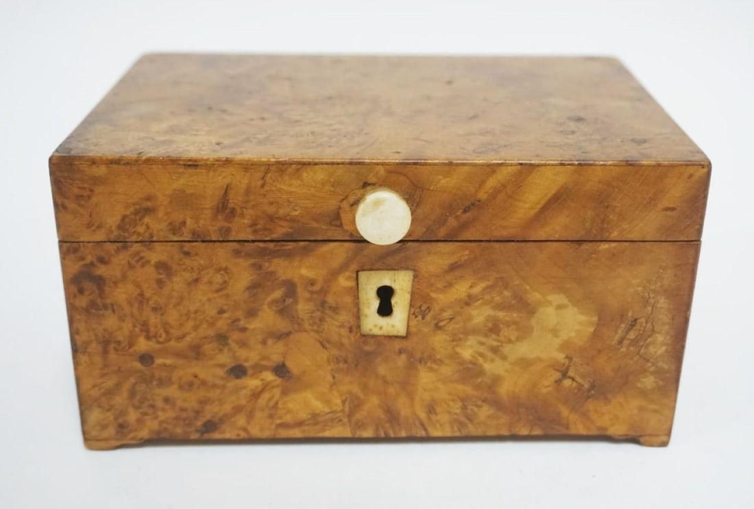 ANTIQUE BURLWOOD TRINKET BOX (1 of 6)
