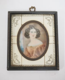 FRENCH MINIATURE PORTRAIT OF WOMAN