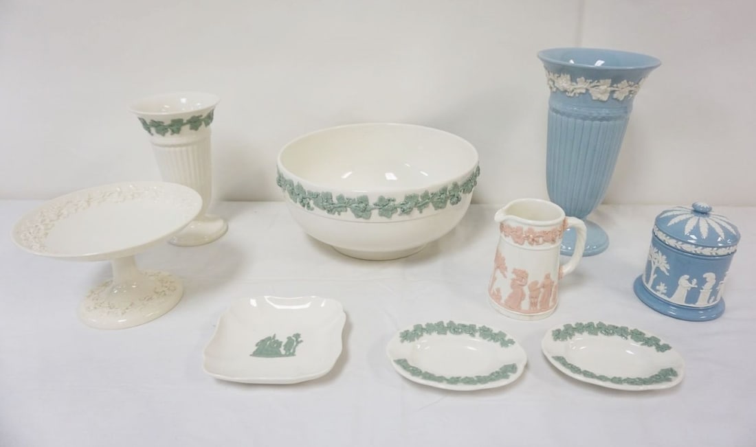 GROUP OF ASSORTED WEDGWOOD EMBOSSED *QUEENSWARE*: GROUP OF ASSORTED WEDGWOOD EMBOSSED *QUEENSWARE* INCLUDING BOWL, COMPOTE, VASES, COVERED JAR, TALLEST PIECE APPROXIMATELY 9 IN