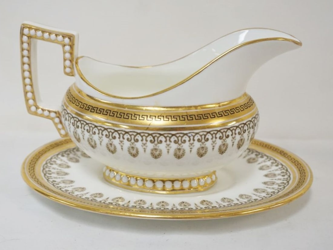 CAULDON GRAVY W/UNDERPLATE (1 of 3)