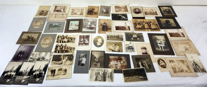 ASSORTMENT OF ANTIQUE PHOTOS
