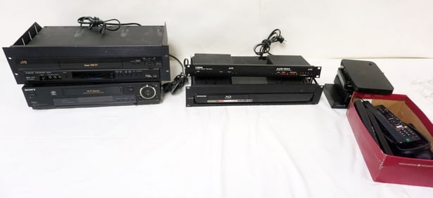VHS PLAYERS, REMOTE POWER ACCESSORIES