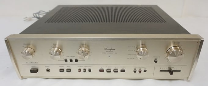 ACCUPHASE AMPLIFIER