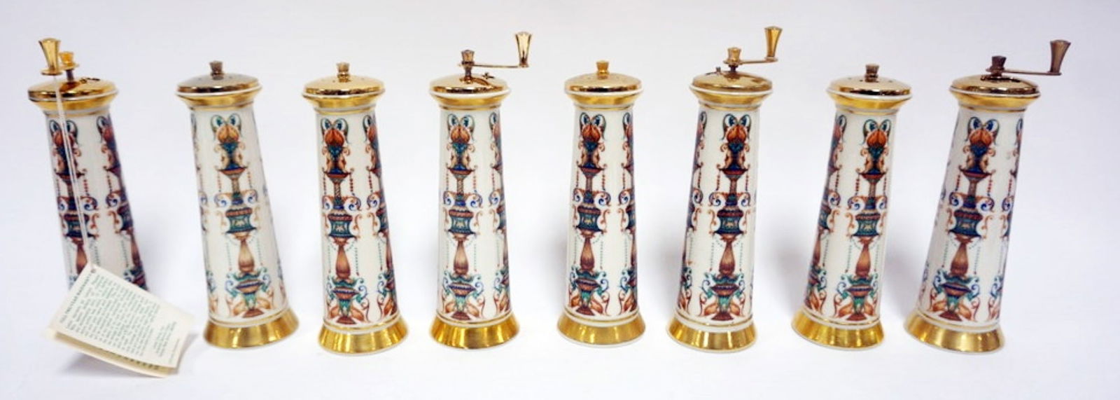 LENOX CHINA PEPPER MILL AND SHAKER SETS (1 of 3)