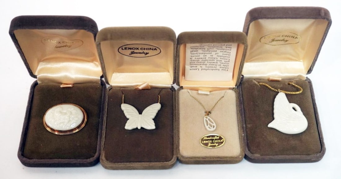 LENOX CHINA JEWELRY: LENOX CHINA JEWELRY INCLUDING 3 NECKLACES AND A PIN, 14K GOLD FILLED