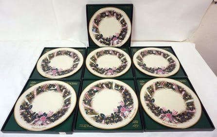 LENOX 7 COLONIAL CHRISTMAS PLATES
