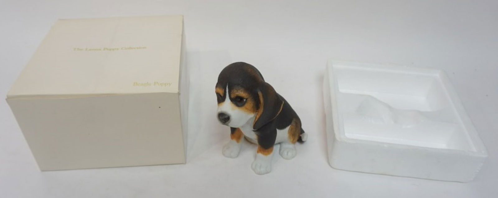 LENOX PUPPY COLLECTION: LENOX PUPPY COLLECTION, BEAGLE PUPPY, APPROXIMATELY 7 IN HIGH