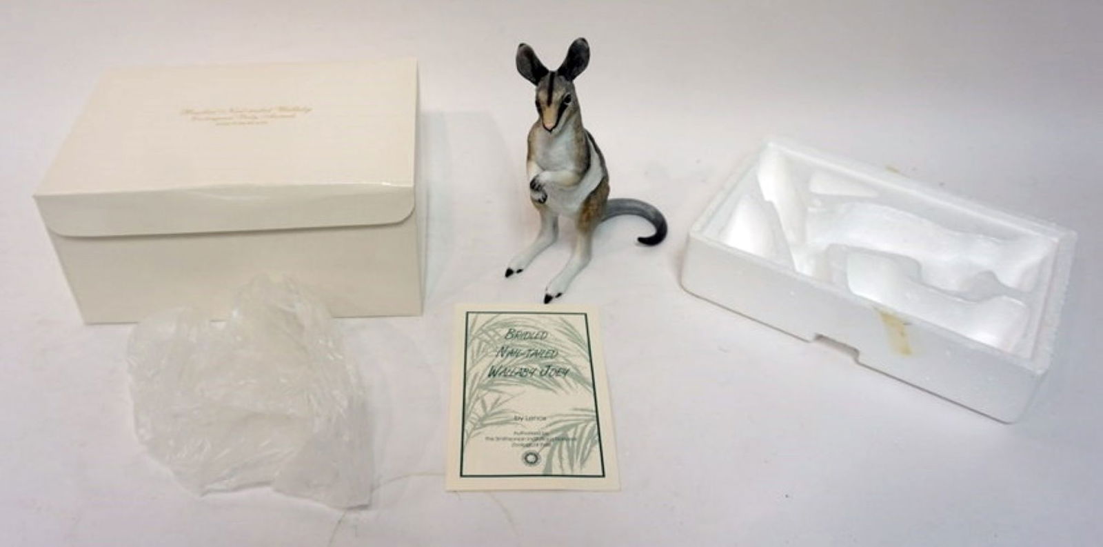 LENOX BRIDLED NAIL-TAILED WALLABY JOEY: LENOX BRIDLED NAIL-TAILED WALLABY JOEY 1993, SMITHSONIAN, APPROXIMATELY 8 IN HIGH