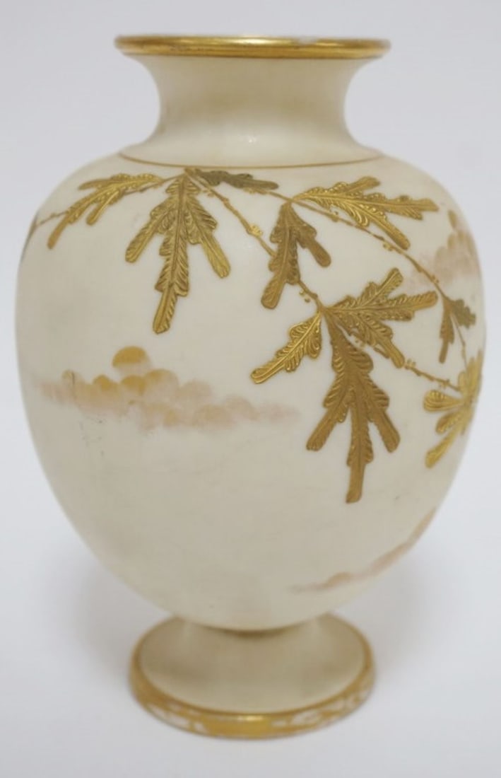 OTT & BREWER AMERICAN BELLEEK VASE: OTT & BREWER AMERICAN BELLEEK LARGE VASE, APPROXIMATELY 6 1/4 IN H